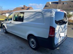 Weiß Gebraucht 2017 Mercedes Vito Van / Kleinbus | 23.999 €