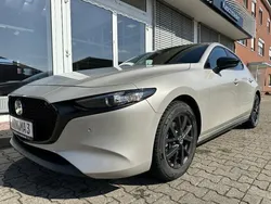Andere farbe Gebraucht 2024 Mazda 3 Homura-Line Limousine | 26.990 € (Guter Preis)
