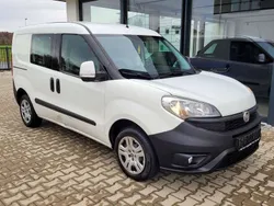 Colore esterno (weiß) Gebraucht 2018 Fiat Doblò Van / Kleinbus | 8.190 € (Guter Preis)