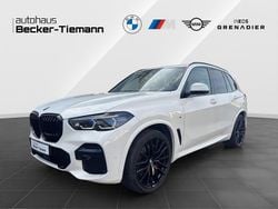 Weiß Gebraucht 2022 BMW X5 M Sport SUV | 43.801 € (Fairer Preis)