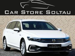 Pure white Gebraucht 2020 VW Passat GTE Kombi | 26.660 € (Teuer)