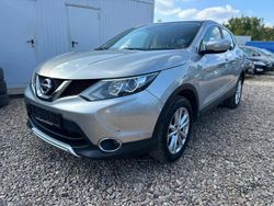 Grau Gebraucht 2014 Nissan Qashqai Acenta SUV | 8.900 € (Fairer Preis)