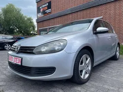 Silber Gebraucht 2011 VW Golf VI Comfortline Limousine | 3.990 € (Guter Preis)