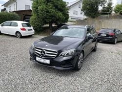 Schwarz Gebraucht 2013 Mercedes E200 Avantgarde Kombi | 15.999 € (Fairer Preis)