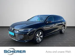 Grenadillschwarz metallic (metallic) Gebraucht 2025 VW Passat Business Kombi | 33.500 € (Guter Preis)