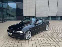 Schwarz Gebraucht 2001 BMW 330 Cabriolet Cabrio | 11.990 € (Etwas zu teuer)