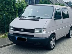 Grau Gebraucht 2001 VW T4 Van | 9.990 €