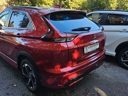 Rot Neu 2024 Mitsubishi Eclipse Cross Select SUV | 32.990 €