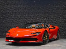 Rot Gebraucht 2021 Ferrari SF90 Cabrio | 619.900 €