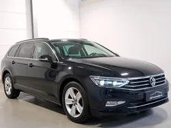 Deep black perleffekt (metallic) Gebraucht 2020 VW Passat Business Kombi | 22.450 € (Fairer Preis)