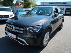 Grau Gebraucht 2021 Mercedes GLC220 Exclusive SUV | 43.900 € (Teuer)