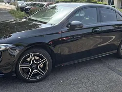 Schwarz Gebraucht 2020 Mercedes A250 AMG line Limousine | 26.000 € (Fairer Preis)