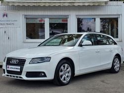 Weiß Gebraucht 2009 Audi A4 Ambiente Kombi | 9.990 € (Fairer Preis)