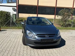 Grau Gebraucht 2004 Peugeot 307 CC Cabrio | 2.000 € (Guter Preis)