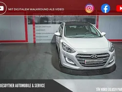 Weiß Gebraucht 2015 Hyundai i30 Premium Kombi | 7.990 € (Fairer Preis)