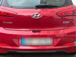 Rot Gebraucht 2017 Hyundai i20 YES! Kleinwagen | 6.666 € (Guter Preis)