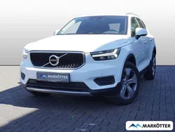 Weiss Gebraucht 2021 Volvo XC40 Momentum SUV | 28.450 € (Fairer Preis)