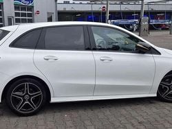 Weiß Gebraucht 2024 Mercedes B200 Advanced Plus Van / Kleinbus | 32.850 € (Fairer Preis)