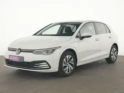 Weiß Gebraucht 2021 VW Golf VIII Style Limousine | 22.852 € (Guter Preis)