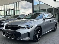 Grau Gebraucht 2024 BMW 320 M Sport Kombi | 41.890 € (Fairer Preis)