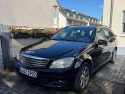 Schwarz Gebraucht 2010 Mercedes C200 Kombi | 3.700 € (Fairer Preis)