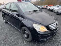 Schwarz Gebraucht 2006 Mercedes B180 Van / Kleinbus | 1.790 € (Guter Preis)