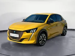 Gelb Gebraucht 2021 Peugeot e-208 GTi Kleinwagen | 15.790 € (Guter Preis)