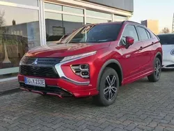 Rot Gebraucht 2024 Mitsubishi Eclipse Cross Select SUV | 33.940 € (Teuer)