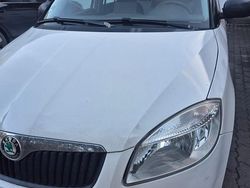 Weiß Gebraucht 2009 Skoda Fabia Kombi | 2.750 € (Teuer)