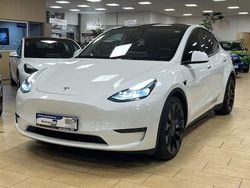 Weiß Gebraucht 2022 Tesla Model Y Performance SUV | 34.900 € (Superpreis)