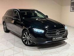 Schwarz/baltic black Gebraucht 2021 Mercedes E300 Avantgarde Kombi | 29.800 € (Fairer Preis)