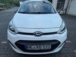 Weiß Gebraucht 2016 Hyundai i10 Kleinwagen | 8.999 € (Guter Preis)