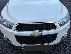 Weiß Gebraucht 2011 Chevrolet Captiva SUV | 7.500 €