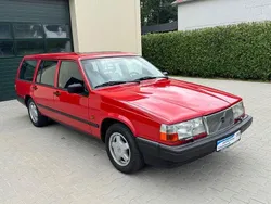 Rot Gebraucht 1991 Volvo 940 Limousine | 8.490 €