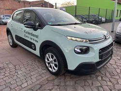 Grün Gebraucht 2017 Citroën C3 Feel Kleinwagen | 5.999 €