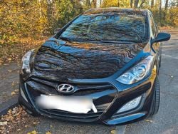 Schwarz Gebraucht 2014 Hyundai i30 Kombi | 5.049 € (Guter Preis)