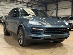 Blau Gebraucht 2018 Porsche Cayenne SUV | 43.900 € (Fairer Preis)