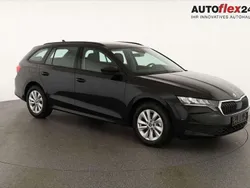 Black magic perleffekt Neu 2025 Skoda Octavia Essence Kombi | 31.245 € (Guter Preis)