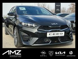 (1k) black pearl m Neu 2025 Kia Ceed GT GT-Line Limousine | 32.980 € (Etwas zu teuer)