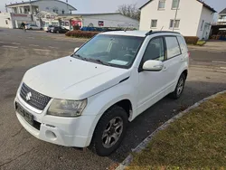 Weiß Gebraucht 2010 Suzuki Grand Vitara SUV | 1.499 € (Superpreis)