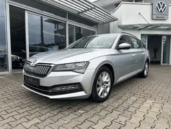Silber Gebraucht 2020 Skoda Superb Style Kombi | 21.480 € (Guter Preis)
