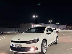 Weiß Gebraucht 2010 VW Scirocco Team Coupé | 7.399 € (Fairer Preis)