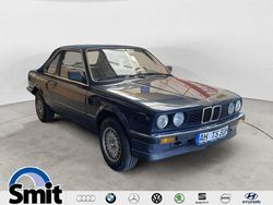 Blau Gebraucht 1991 BMW 316 Cabrio | 9.990 €