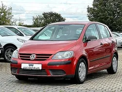 Rot Gebraucht 2008 VW Golf Plus Trendline Van / Kleinbus | 6.950 € (Teuer)
