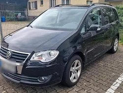 Schwarz Gebraucht 2008 VW Touran Van / Kleinbus | 4.300 € (Fairer Preis)