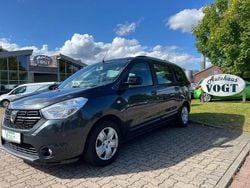 Grau Gebraucht 2021 Dacia Lodgy Comfort Van / Kleinbus | 14.490 € (Fairer Preis)
