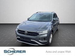 Indiumgrau metallic (metallic) Gebraucht 2023 VW T-Roc Life SUV | 19.900 € (Superpreis)