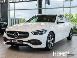 Unilack polarweiß Gebraucht 2024 Mercedes C180 Avantgarde Kombi | 37.890 € (Fairer Preis)