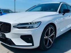 Weiß Gebraucht 2024 Volvo V60 Ultra Kombi | 42.990 € (Etwas zu teuer)