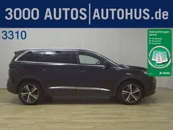 Schwarz Gebraucht 2019 Peugeot 5008 Allure Van / Kleinbus | 15.980 € (Superpreis)